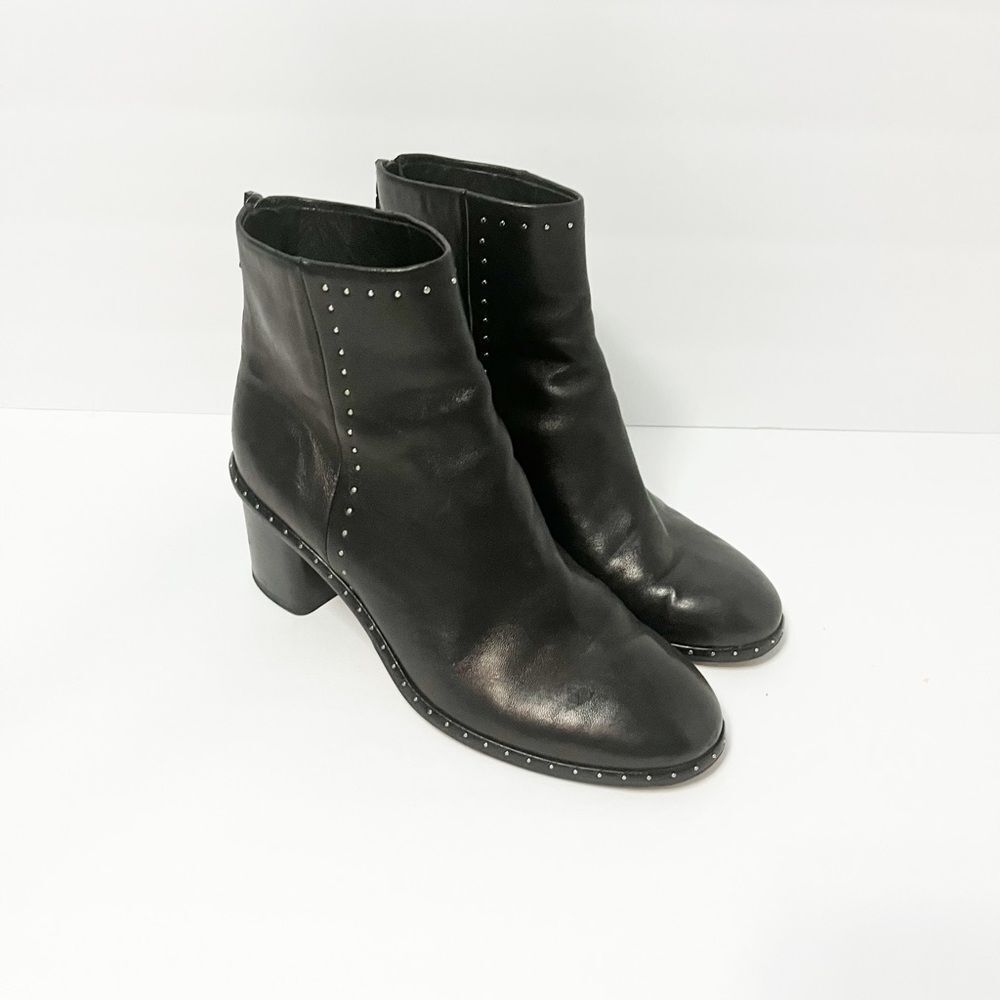 Rag & Bone Willow Black Leather Studded Accents Booties Size 38 - Picture 3 of 8